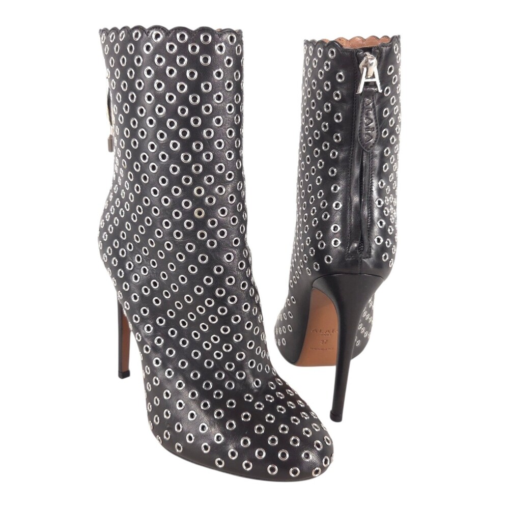 Alaia Eyelet Embellished Bombe Ankle Boots US 7 EU 37 Womens Black $1640